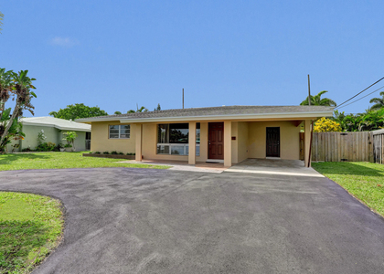 500 Se 4th Court - Photo 1