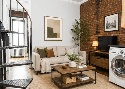 219 East 23rd Street - Photo 1
