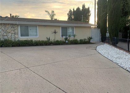 5706 Wallis Lane - Photo 1