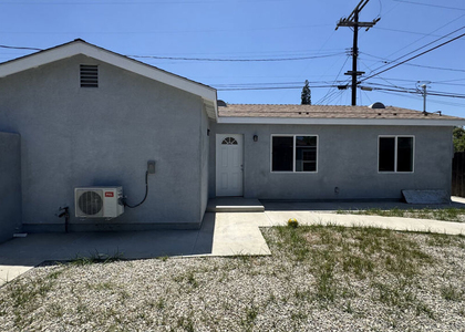 11838 Allard Street - Photo 1