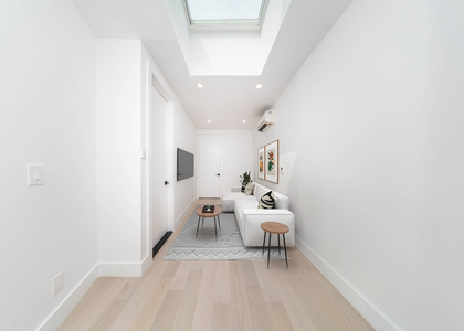47 Saint Marks - Photo 1