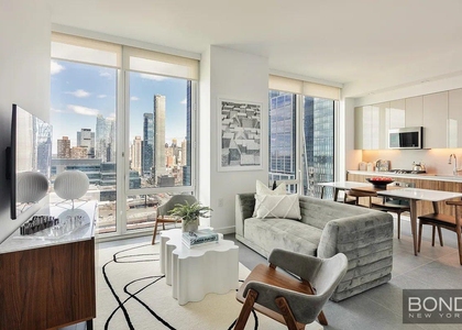 West 30th Street - Photo 1