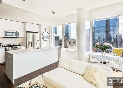West 36th Street - Photo 1