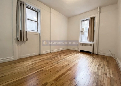 936 West End Avenue - Photo 1