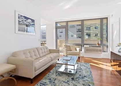 48-15 11th Street - Photo 1