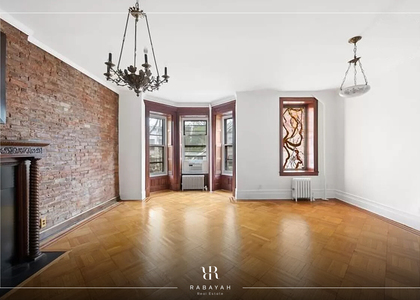 594 5th Street - Photo 1