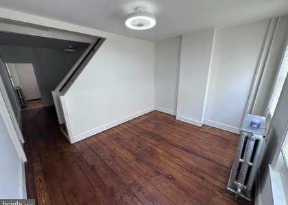 2229 E Ann Street - Photo 1