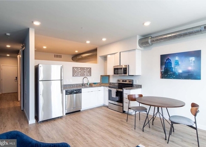 2120 E York Street - Photo 1