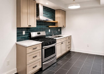 2633 N Franklin Street - Photo 1
