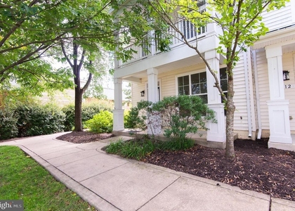 214 Tidewater Drive - Photo 1