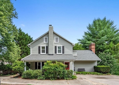 7811 Maple Avenue - Photo 1