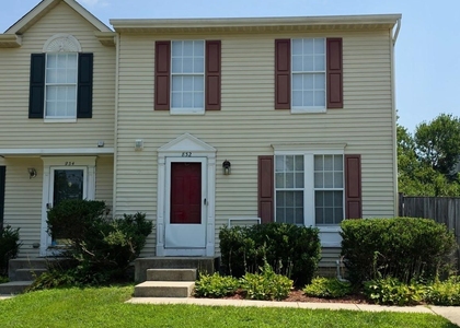 832 Nutmeg Court - Photo 1