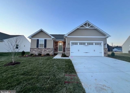 24607 Cathy Ann Street - Photo 1
