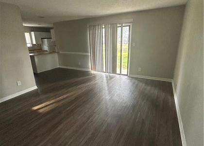 843 Applewood Lane - Photo 1