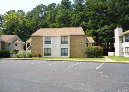 110 Manhattan Court - Photo 1