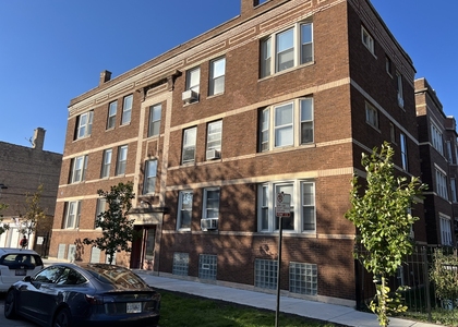 4038 W Dickens Avenue - Photo 1