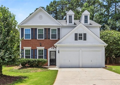 490 Chippenham Court - Photo 1