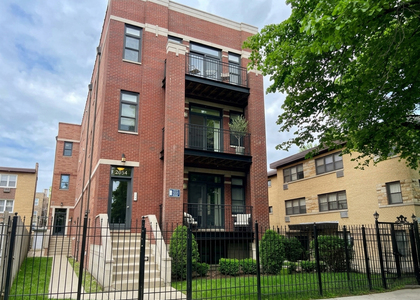 2054 W Chase Avenue - Photo 1