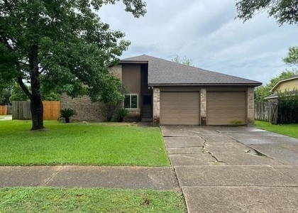 523 Gleneagles Drive - Photo 1