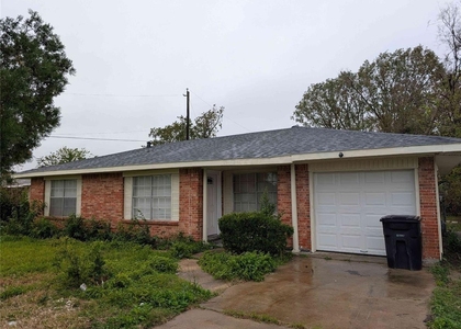 10922 Lockgate Lane - Photo 1