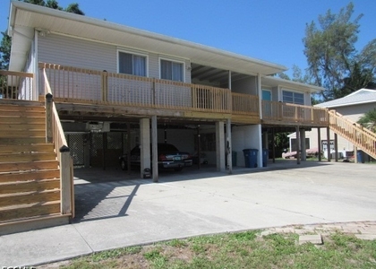 16120 Dublin Circle - Photo 1