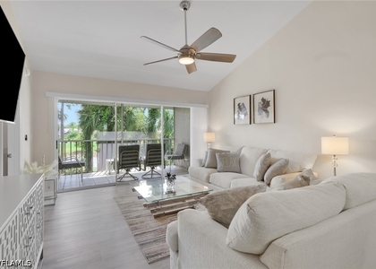 800 Augusta Boulevard - Photo 1
