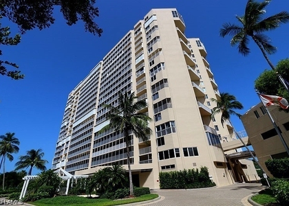 4041 Gulf Shore Boulevard N - Photo 1