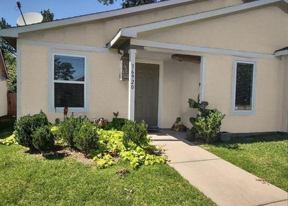 16920 W Juneau - Photo 1