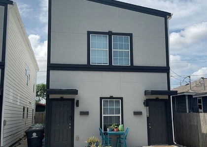 308 E 31st Street - Photo 1