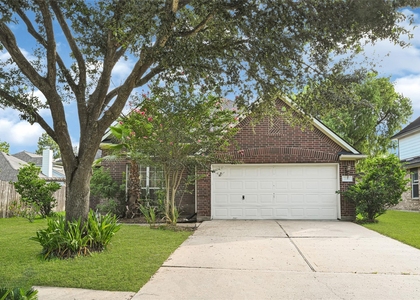2311 Falcon Knoll Ln - Photo 1