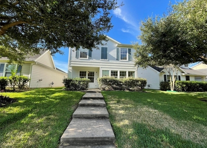 20734 Settlers Lake Circle N - Photo 1