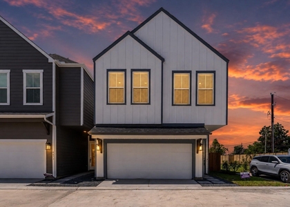 8475 Berry Brush Lane - Photo 1