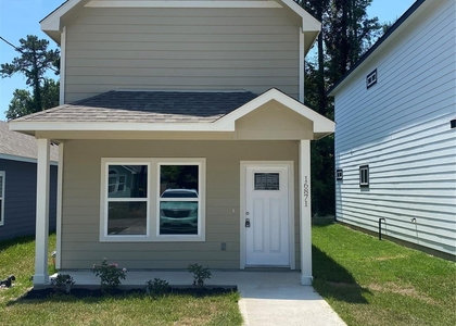 16871 W Ivanhoe - Photo 1