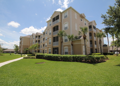 1576 Peregrine Circle - Photo 1