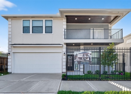 3344 Sanders Street - Photo 1
