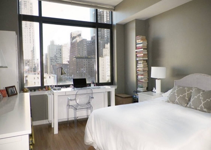West 55th Street - Photo 1