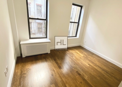East 89 Street - Photo 1