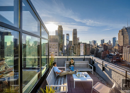 West 34th Street - Photo 1