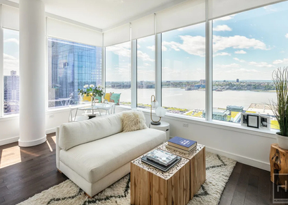 West 36th Street - Photo 1