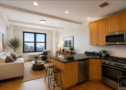 Second Avenue - Photo 1