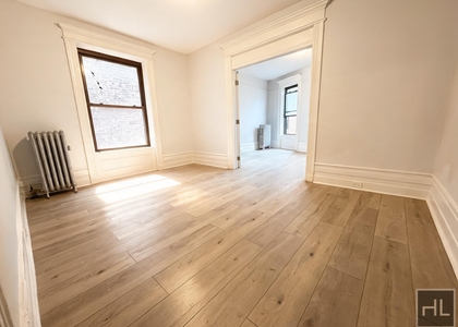 Newkirk Avenue - Photo 1