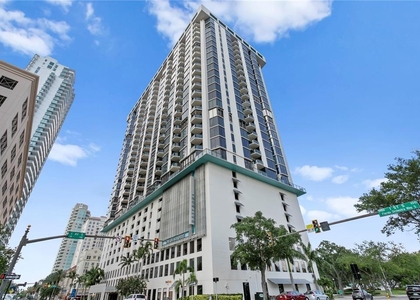 1 Beach Drive Se - Photo 1