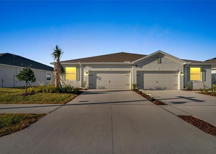 3329 Shady Sunrise Loop - Photo 1