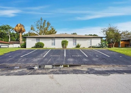 5355 Se 29th Place - Photo 1