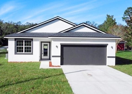 574 Geraldine Drive - Photo 1