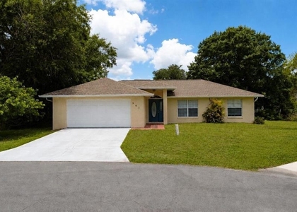 907 Hendon Place - Photo 1
