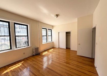 1729 Edison Avenue - Photo 1