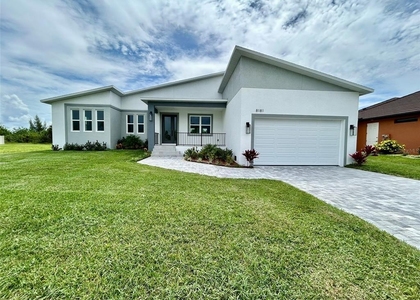 8181 Tecumseh Circle - Photo 1