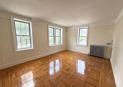 480 Warburtin ave  - Photo 1