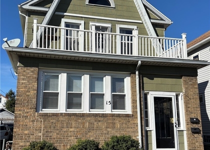15 Stratford Road - Photo 1